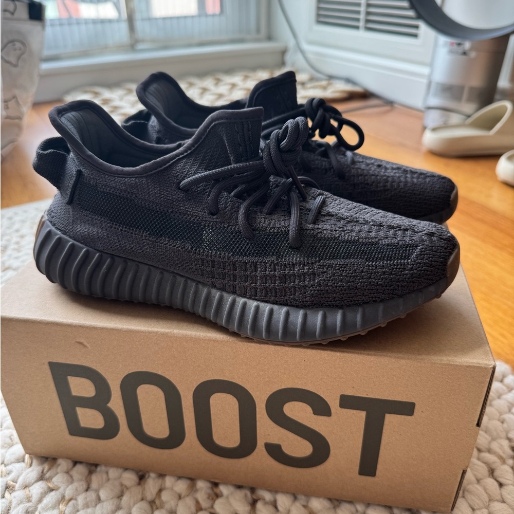 Adidas Yeezy Boost 350 V2 Sneakers - Cinder - Size 5.5